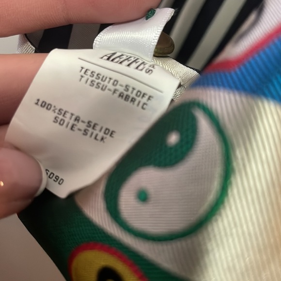 Moschino Cheap Chic Men's Silk Peace Sign Vest NWT THE NANNY - Picture 16 of 16